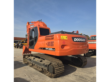 Kāpurķēžu ekskavators DOOSAN DX225LCA: foto 4