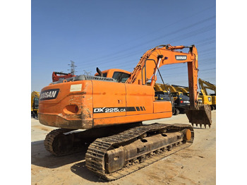 Kāpurķēžu ekskavators Doosan DX225LCA: foto 5