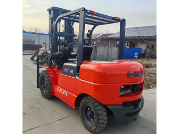 Dīzeļiekrāvējs HELI FD45: foto 3