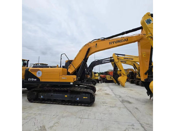 Kāpurķēžu ekskavators Hyundai R210-9S: foto 3