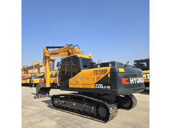 Kāpurķēžu ekskavators Hyundai R220-9S: foto 5