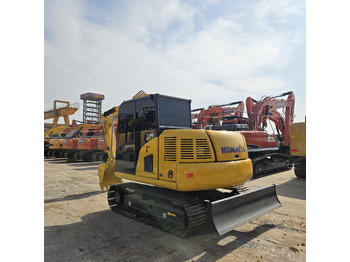 Mini-ekskavators KOMATSU PC70-8: foto 5