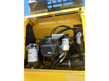 Kāpurķēžu ekskavators Komatsu PC240LC: foto 2