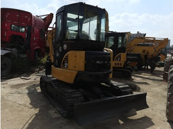 Mini-ekskavators KOMATSU PC35