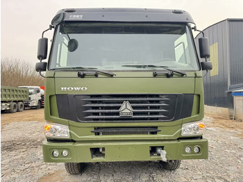 Kravas automašīna pašizgāzējs SINOTRUK HOWO 6x4: foto 3