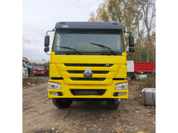 Kravas automašīna pašizgāzējs SINOTRUK HOWO