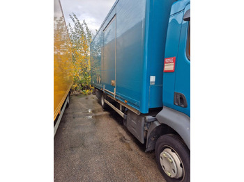 Kravas automašīna ar slēgto virsbūvi Renault D 7.5 LOW P4X2 210E6 Fourgon Polyfond avec hayon rabattable: foto 2