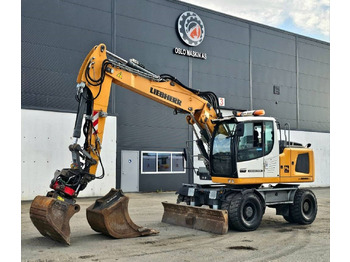 Riteņu ekskavators LIEBHERR A 916