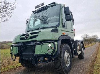 Šasija kravas automašīna UNIMOG