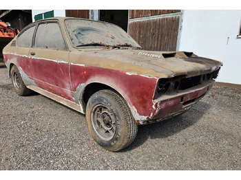 Vieglā automašīna OPEL