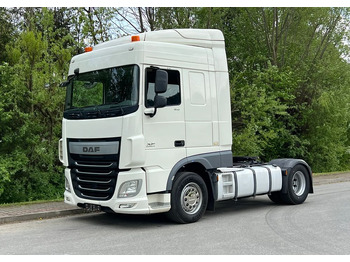 Vilcējs DAF XF 106 410