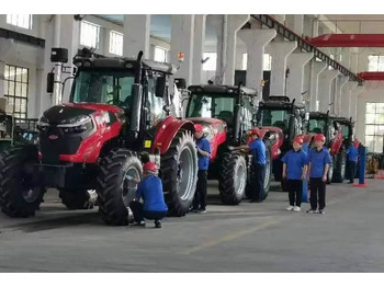 NEW MAXUS 200 HP 4x4 Tractor Warranty up to 10 YEARS НОВИЙ Трактор 200 К.с. 4x4 MAXUS Гарантія до 10 РОКІВ NOWY Ciągnik 200 KM 4x4 MAXUS Gwarancja do 10 LAT līzingu NEW MAXUS 200 HP 4x4 Tractor Warranty up to 10 YEARS НОВИЙ Трактор 200 К.с. 4x4 MAXUS Гарантія до 10 РОКІВ NOWY Ciągnik 200 KM 4x4 MAXUS Gwarancja do 10 LAT: foto 3