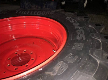 Riepas un diski - Lauksaimniecības tehnika Trelleborg 650/65 R38 + 540/65 R28 TM800: foto 4