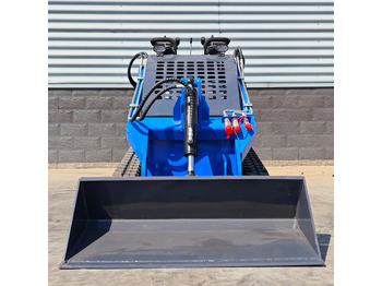 Jaunā Kompaktiekrāvējs LEZUM Free Shipping LA380 Mini Skid Steer Loader Compact Track Diesel Cheap Mini Skid Steer Loader For Sale With Mini Skid Steer Attachments 4 In 1 Bucket: foto 3 Jaunā Kompaktiekrāvējs LEZUM Free Shipping LA380 Mini Skid Steer Loader Compact Track Diesel Cheap Mini Skid Steer Loader For Sale With Mini Skid Steer Attachments 4 In 1 Bucket: foto 3