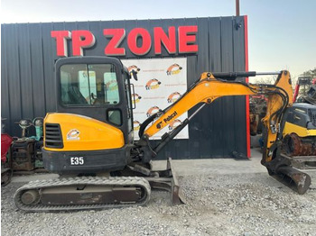 Mini-ekskavators BOBCAT E35