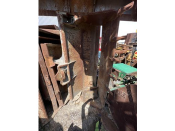 Kauss ARDEN EQUIPMENT