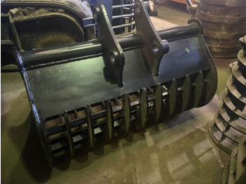 Šķirošanas kauss - Celtniecības tehnika Godet squelette pour minipelle: foto 4 Šķirošanas kauss - Celtniecības tehnika Godet squelette pour minipelle: foto 4