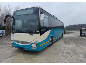 Piepilsētas autobuss IVECO