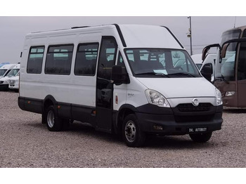 Piepilsētas autobuss IVECO Daily