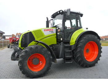 Traktors CLAAS Axion 820