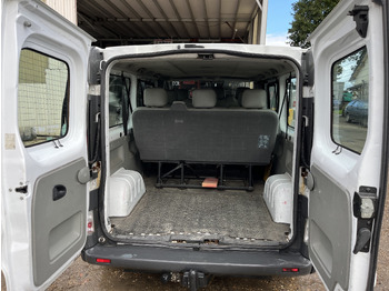 Renault Trafic 1L9 dci 80cv 9 places līzingu Renault Trafic 1L9 dci 80cv 9 places: foto 5 Renault Trafic 1L9 dci 80cv 9 places līzingu Renault Trafic 1L9 dci 80cv 9 places: foto 5