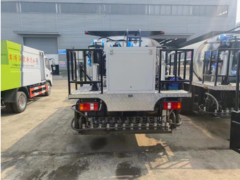 Jaunā Gudronators SINOTRUK Howo/Dongfeng auto Asphalt truck: foto 2