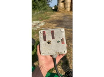 Kartupeļu stādāmā mašīna AGRONOMIX RBS TH: foto 3 Kartupeļu stādāmā mašīna AGRONOMIX RBS TH: foto 3