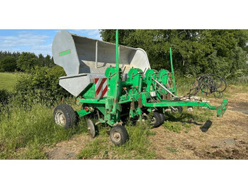 Kartupeļu stādāmā mašīna AGRONOMIX RBS TH: foto 5 Kartupeļu stādāmā mašīna AGRONOMIX RBS TH: foto 5