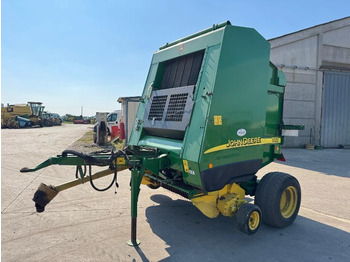 Rituļu prese JOHN DEERE