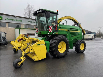 Lopbarības kombains JOHN DEERE 7750
