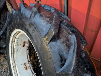 Riepa Renkaat 12.4R28 vannekehillä: foto 3