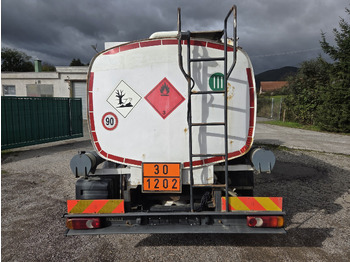 Autocisterna pārvadāšana degvielas RENAULT MIDLUM 180.10 diesel tanker + dispensing + print: foto 5 Autocisterna pārvadāšana degvielas RENAULT MIDLUM 180.10 diesel tanker + dispensing + print: foto 5