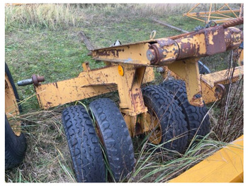 Torņa celtnis Liebherr 32K/35K/50K/63K axels + adapters: foto 2 Torņa celtnis Liebherr 32K/35K/50K/63K axels + adapters: foto 2