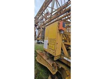 Torņa celtnis LIEBHERR