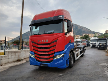 Šasija kravas automašīna IVECO S-WAY