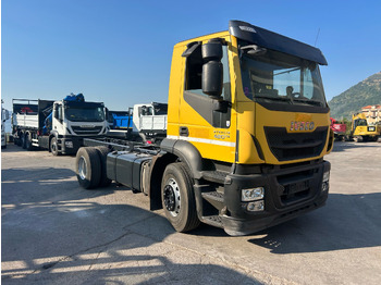 Šasija kravas automašīna IVECO Stralis