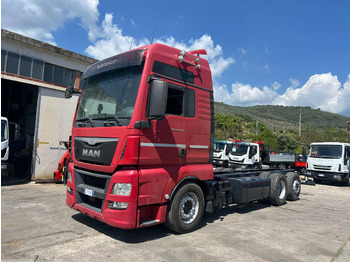 Bortu kravas automašīna/ Platforma MAN TGX 26.440