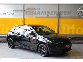 Vieglā automašīna OPEL