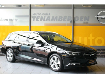 Vieglā automašīna OPEL