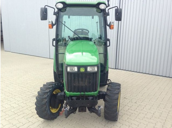 Traktors JOHN DEERE 3720