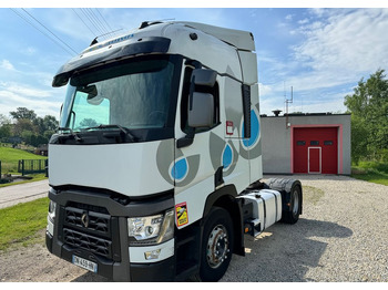 : fotogrāfija galvenē