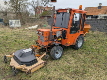 Traktors HOLDER