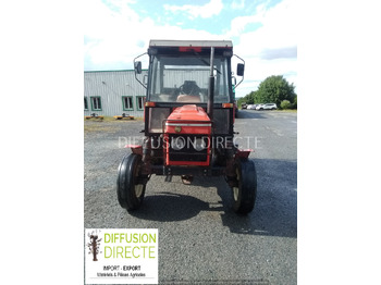 Traktors ZETOR