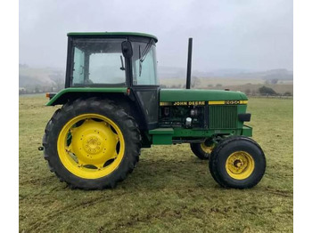 Traktors JOHN DEERE 2650
