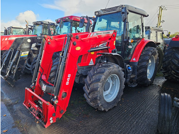 Traktors