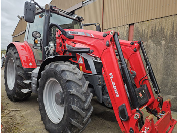Traktors