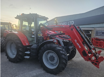 Traktors