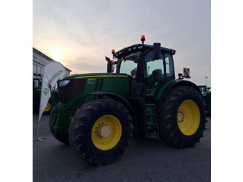 Traktors JOHN DEERE 6250R