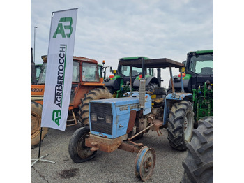 Traktors LANDINI