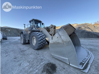 Riteņu iekrāvējs CAT 982 M: foto 3